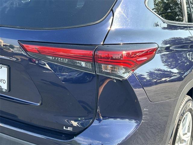 used 2023 Toyota Highlander car, priced at $32,582