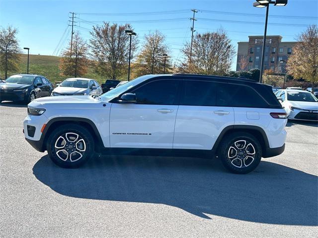 used 2022 Jeep Grand Cherokee car, priced at $34,367