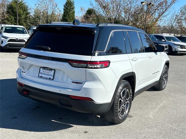 used 2022 Jeep Grand Cherokee car, priced at $34,367