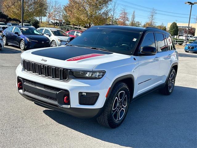 used 2022 Jeep Grand Cherokee car, priced at $34,367