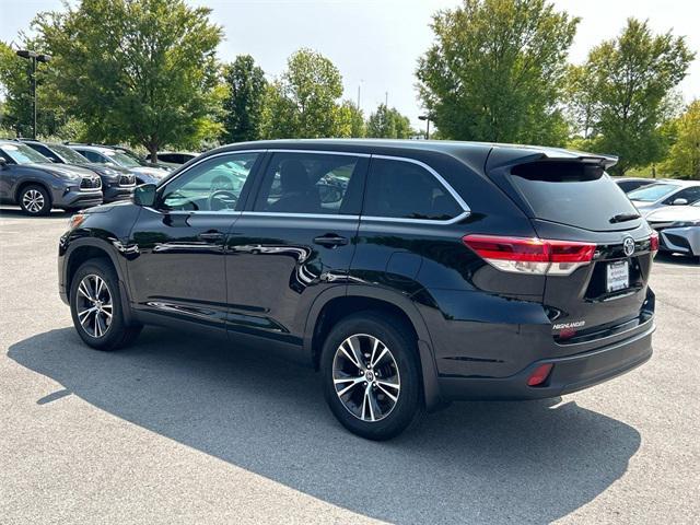 used 2019 Toyota Highlander car, priced at $22,716