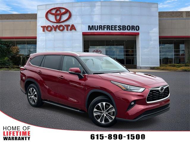 used 2022 Toyota Highlander car, priced at $39,540
