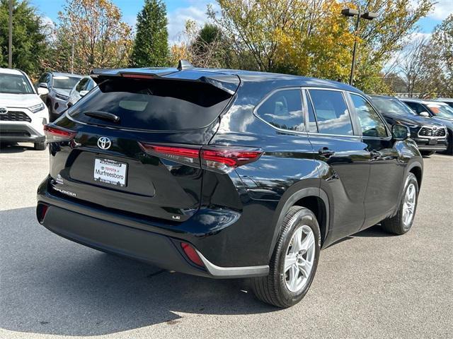 used 2024 Toyota Highlander car, priced at $38,043