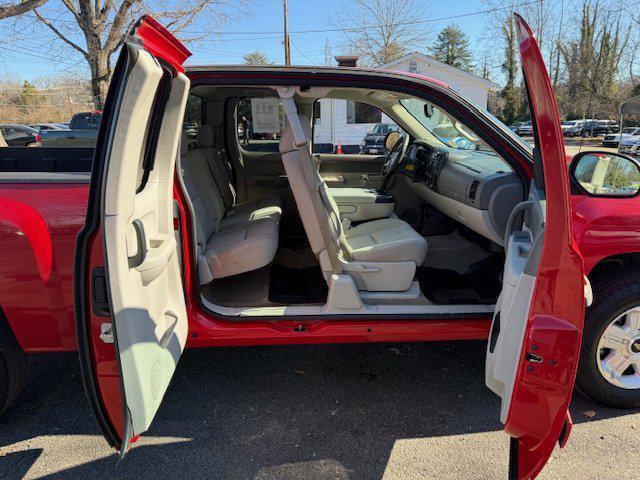 used 2013 Chevrolet Silverado 1500 car, priced at $12,997