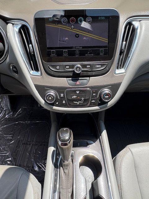 used 2018 Chevrolet Malibu car, priced at $9,987