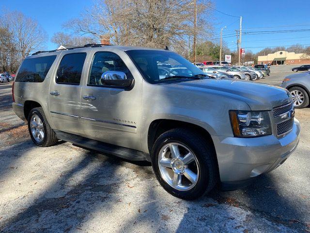 used 2014 Chevrolet Suburban car, priced at $12,997