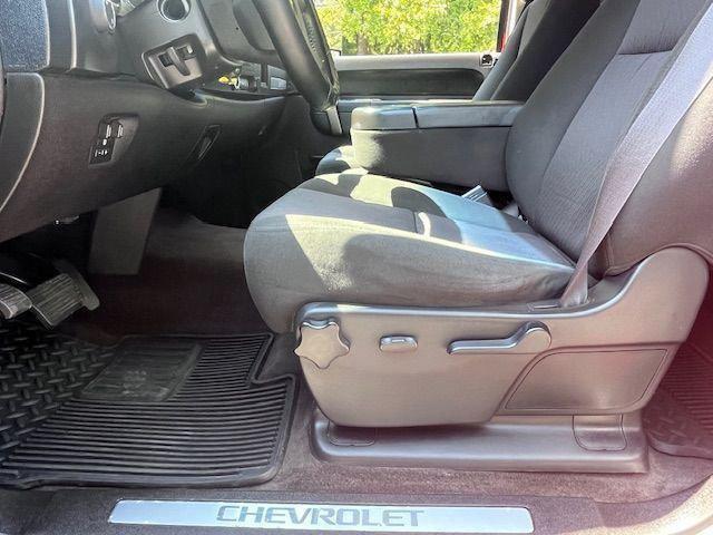 used 2013 Chevrolet Silverado 1500 car, priced at $16,597