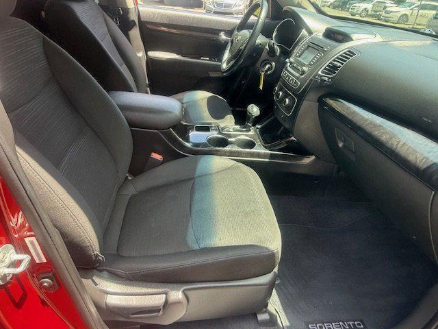 used 2015 Kia Sorento car, priced at $9,497