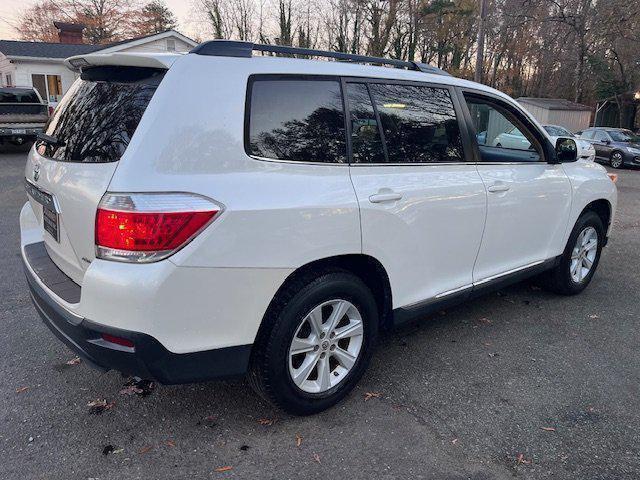 used 2013 Toyota Highlander car, priced at $11,497