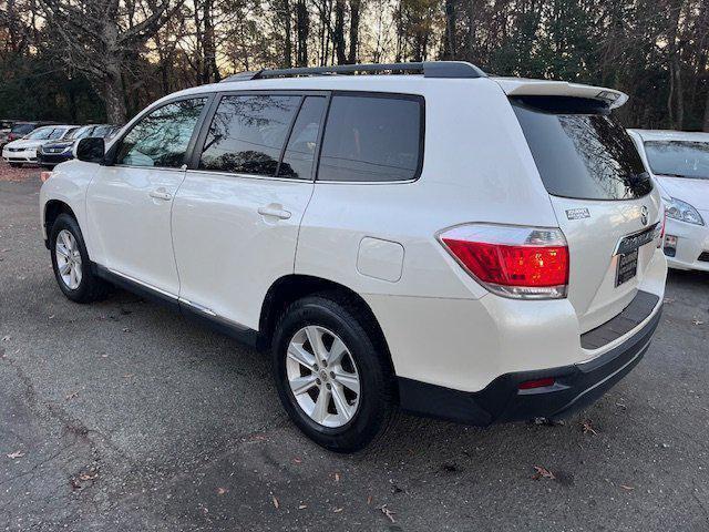 used 2013 Toyota Highlander car, priced at $11,497