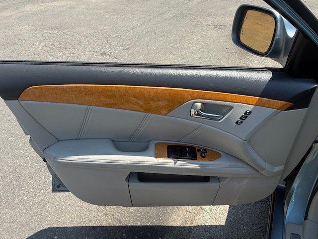 used 2007 Toyota Avalon car, priced at $6,997