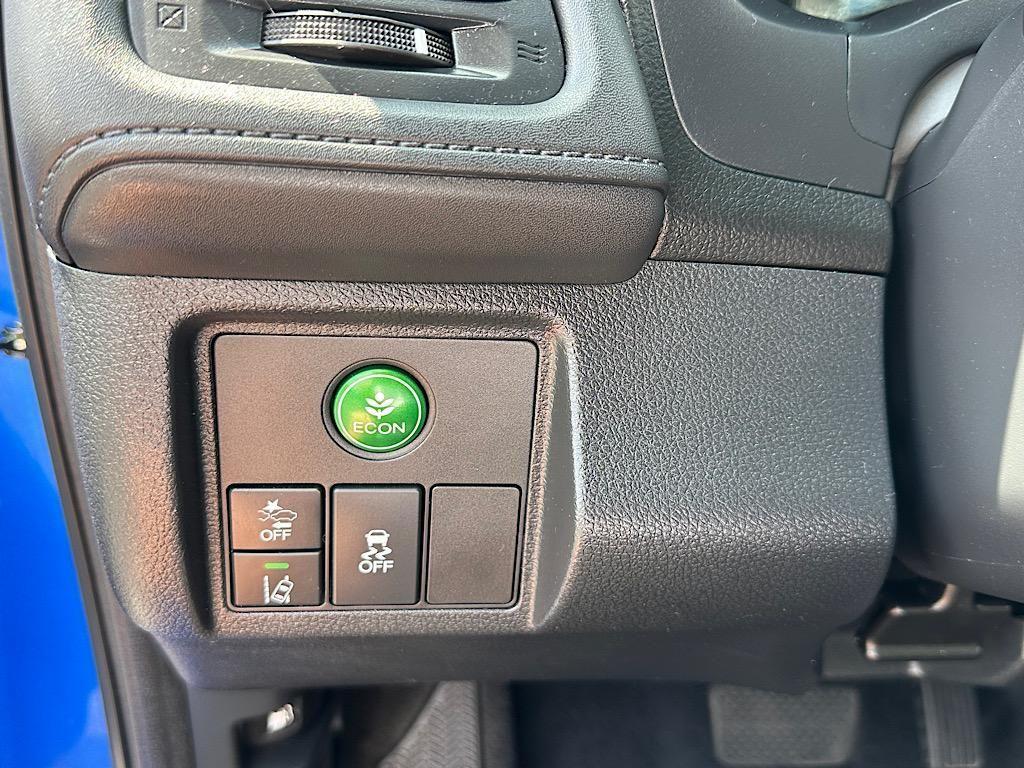 used 2022 Honda HR-V car, priced at $21,921