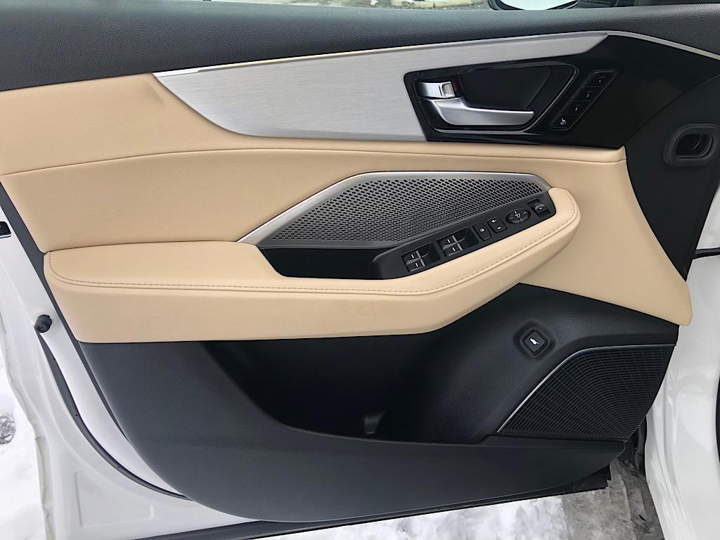 used 2023 Acura MDX car, priced at $38,093