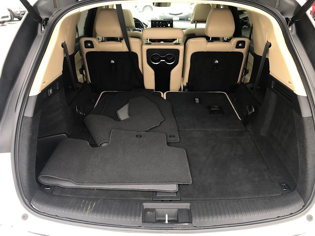 used 2023 Acura MDX car, priced at $38,093