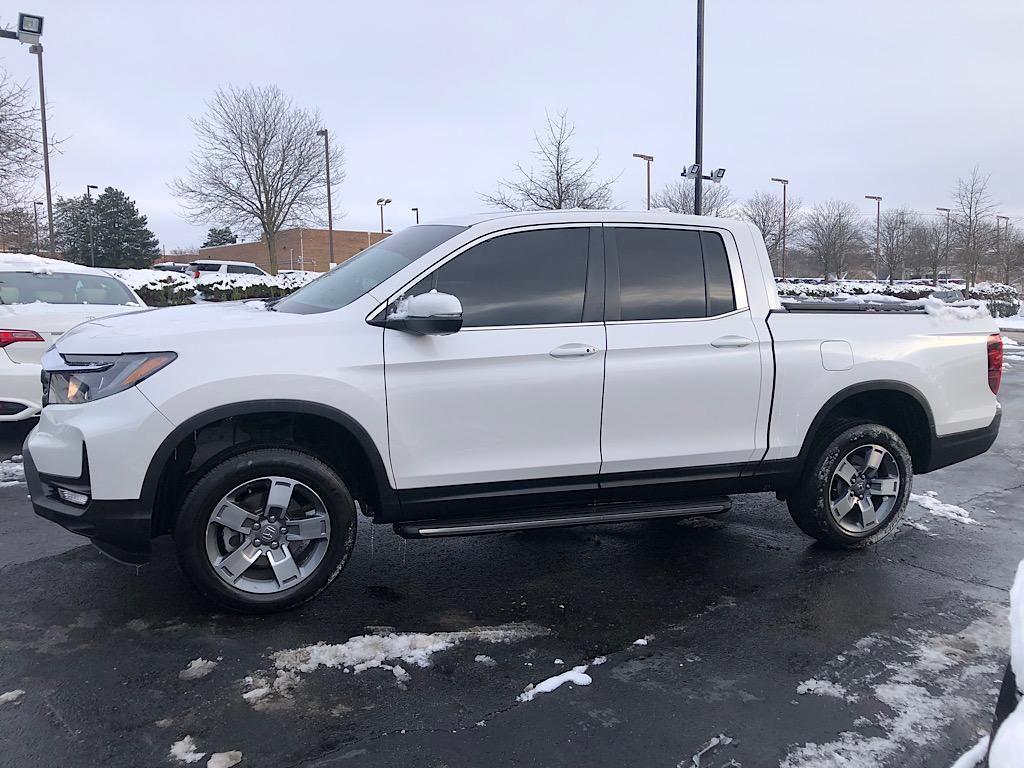 used 2024 Honda Ridgeline car, priced at $33,606