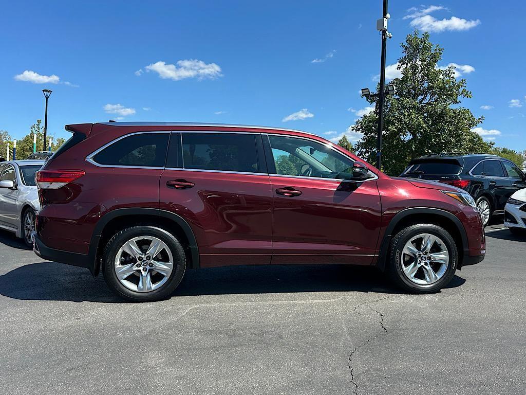used 2018 Toyota Highlander car, priced at $23,990