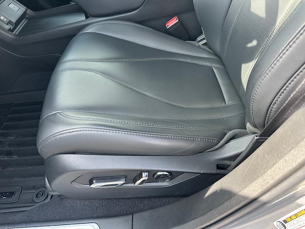 used 2023 Acura RDX car, priced at $34,301