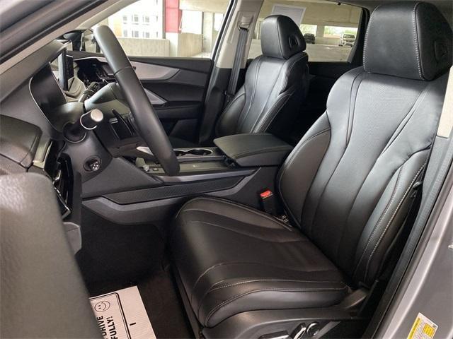 used 2025 Acura MDX car, priced at $55,695