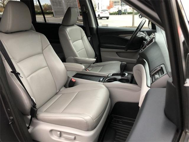 used 2020 Honda Pilot car, priced at $27,480