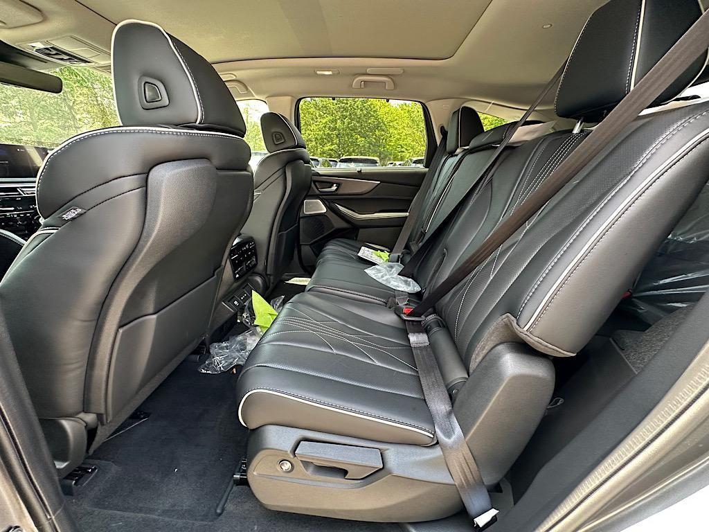 new 2026 Acura MDX car, priced at $68,850