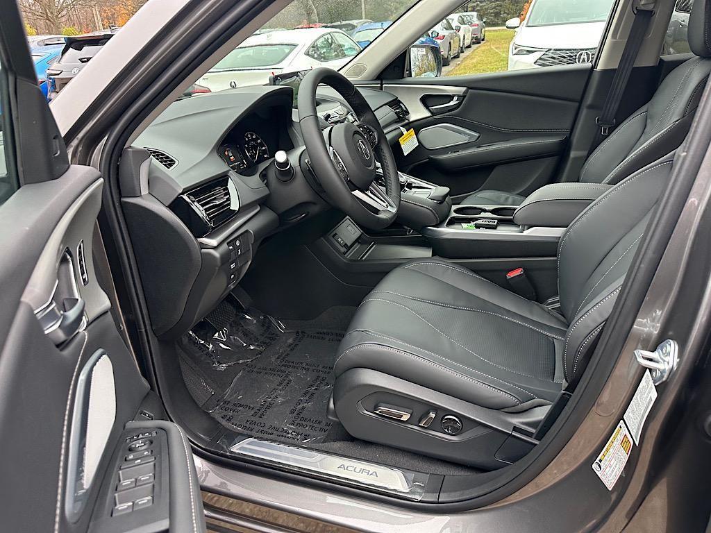 new 2026 Acura RDX car, priced at $49,650