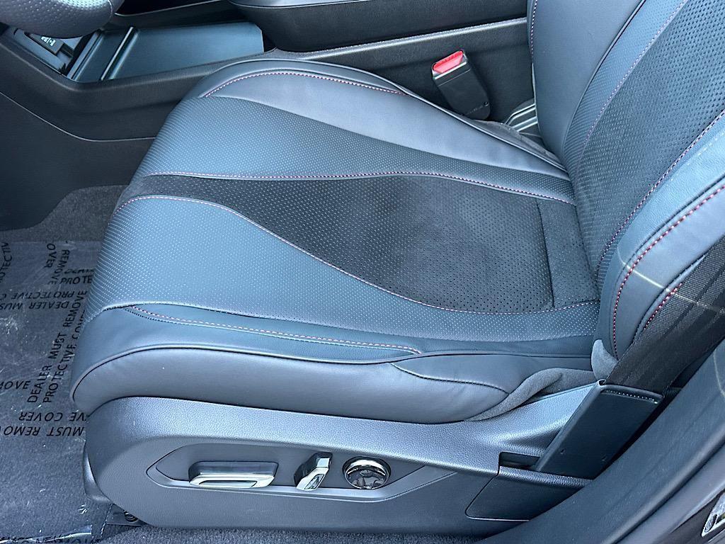 new 2025 Acura RDX car, priced at $52,250