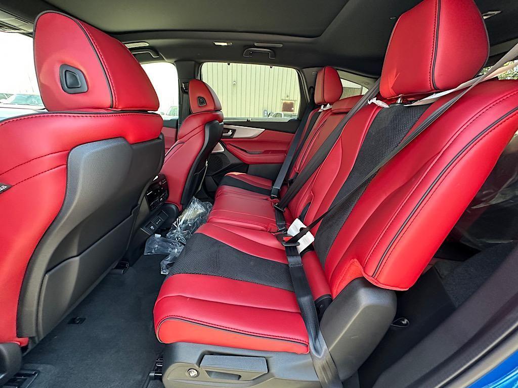 new 2026 Acura MDX car, priced at $64,350