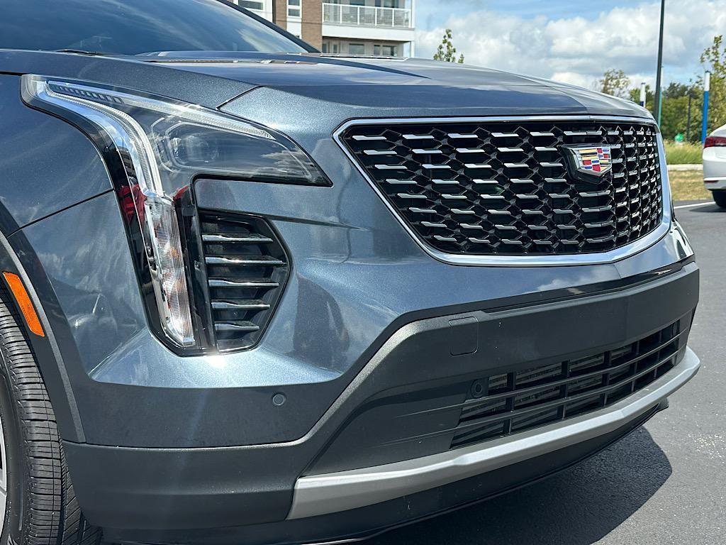 used 2019 Cadillac XT4 car, priced at $18,919