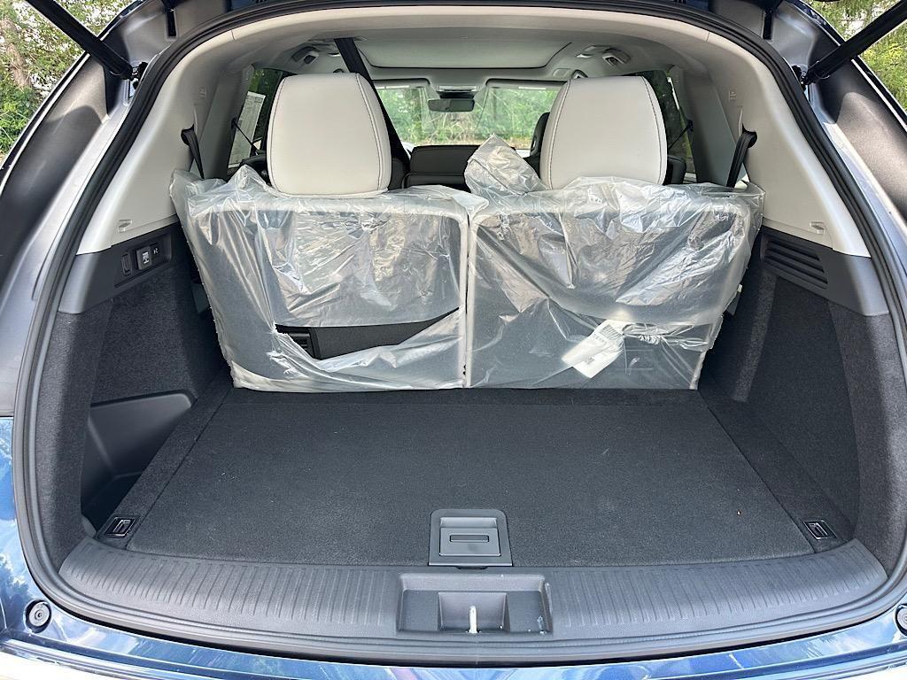 new 2026 Acura MDX car, priced at $60,750