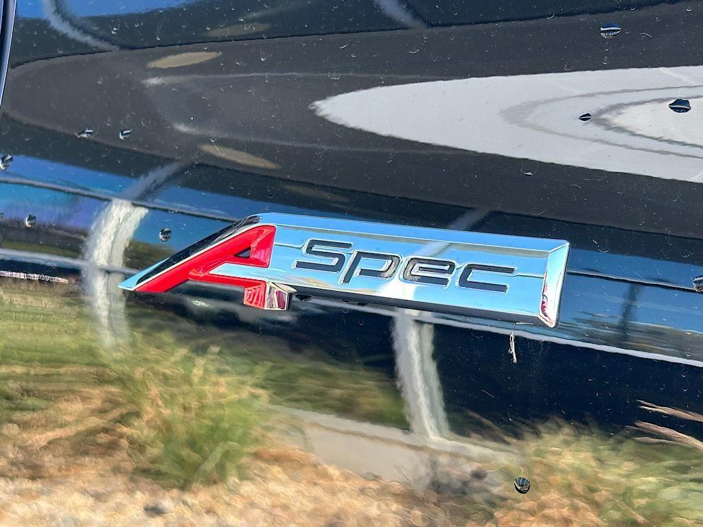 used 2023 Acura MDX car, priced at $42,277