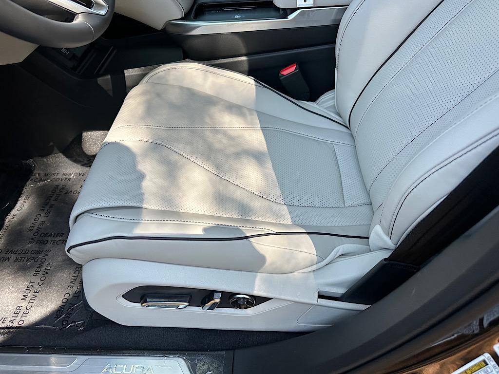 new 2025 Acura RDX car, priced at $54,400
