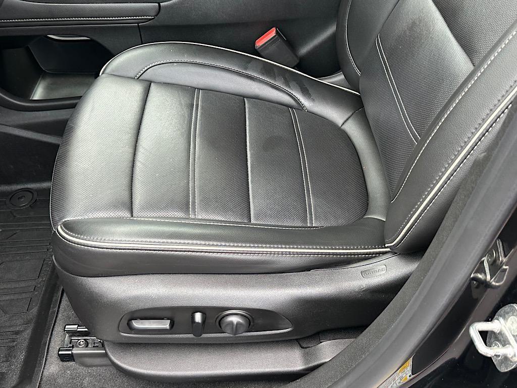 used 2021 GMC Acadia car, priced at $28,563
