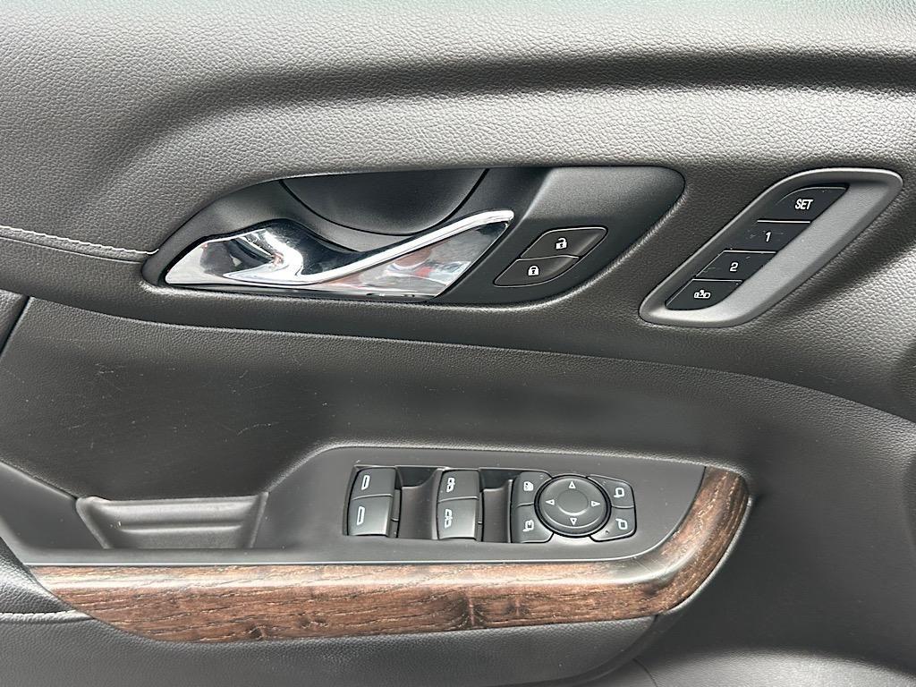 used 2021 GMC Acadia car, priced at $28,563