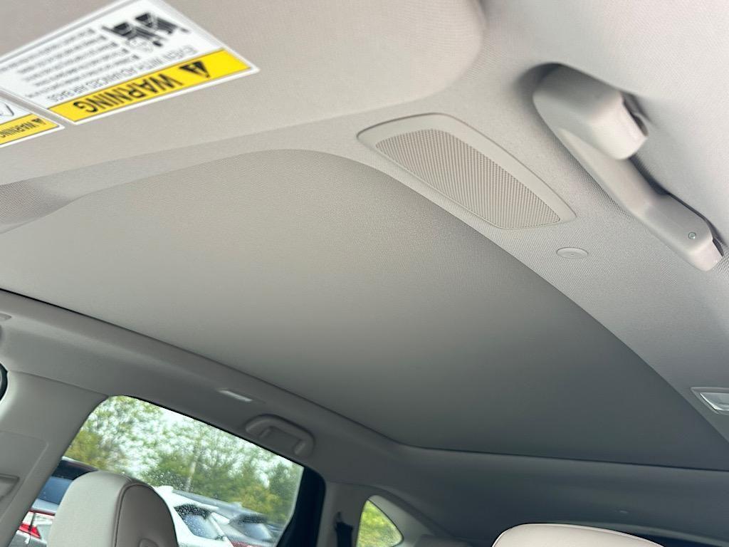 new 2025 Acura RDX car, priced at $49,250