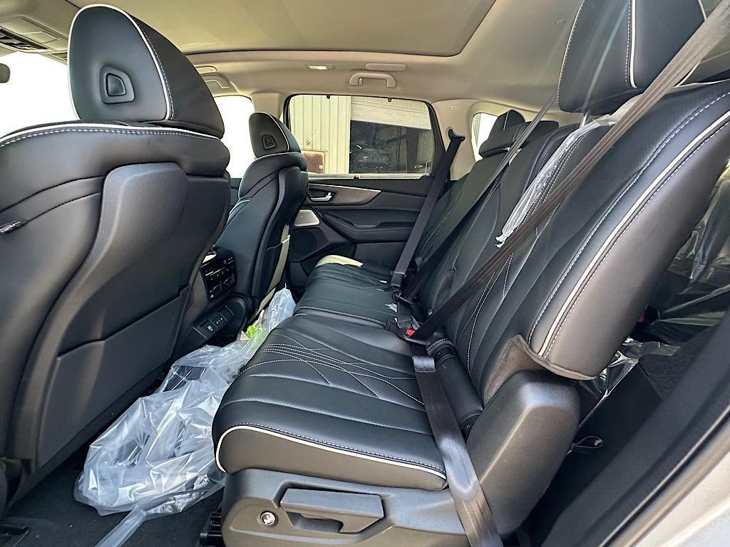 new 2026 Acura MDX car, priced at $68,250