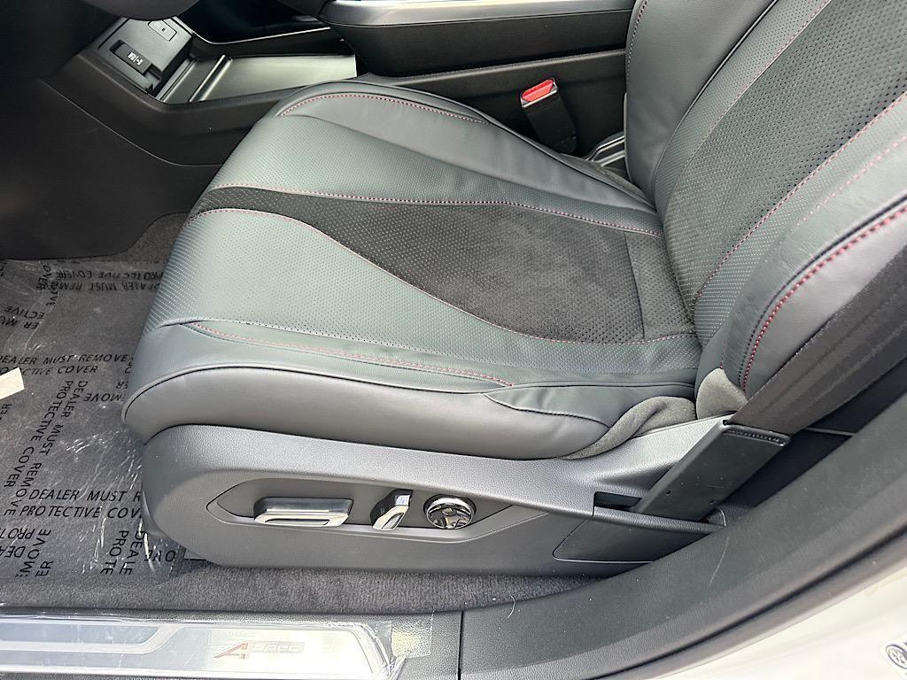 new 2026 Acura RDX car, priced at $52,650