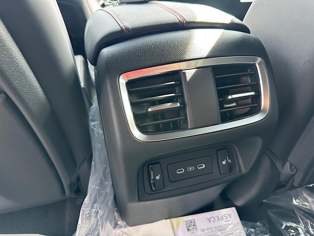 new 2025 Acura RDX car, priced at $56,400