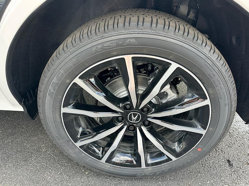 new 2025 Acura RDX car, priced at $56,400