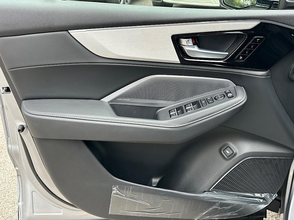new 2026 Acura MDX car, priced at $60,750
