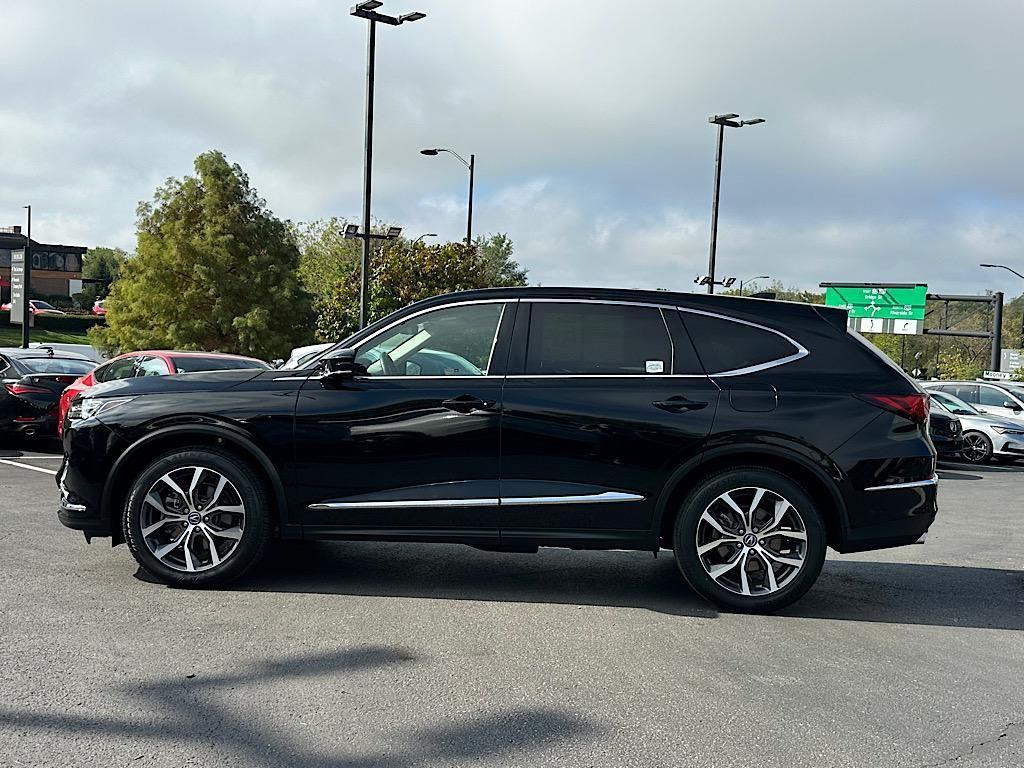 used 2023 Acura MDX car, priced at $42,802