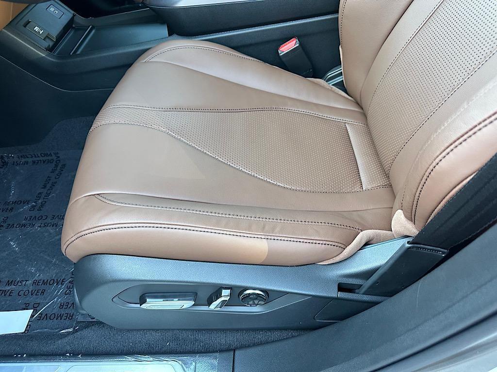 new 2025 Acura RDX car, priced at $49,250