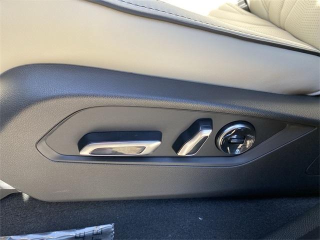 new 2025 Acura MDX car, priced at $70,250