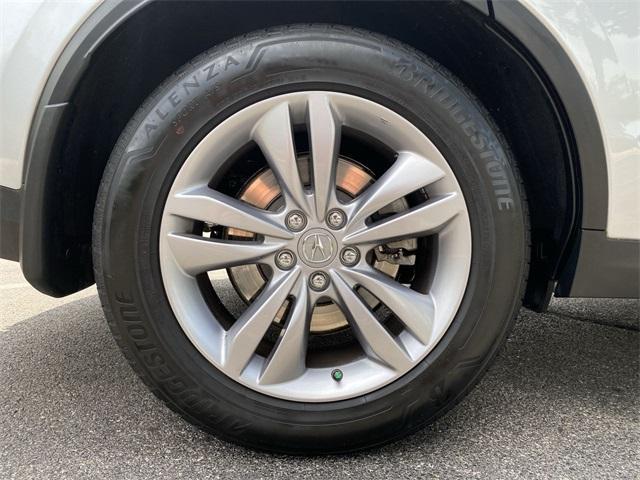 used 2024 Acura MDX car, priced at $44,777
