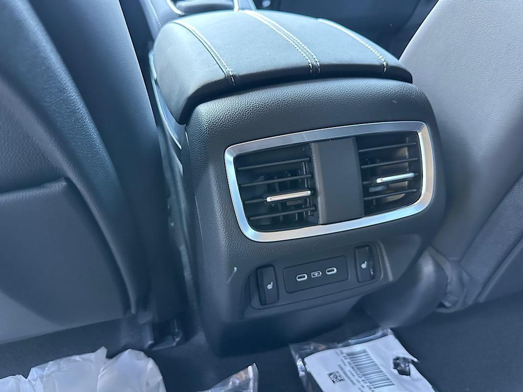 new 2025 Acura RDX car, priced at $54,400