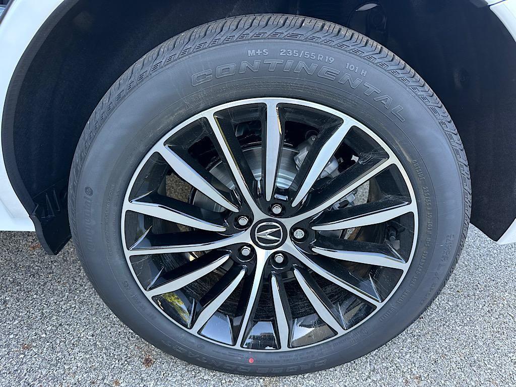 new 2025 Acura RDX car, priced at $54,400