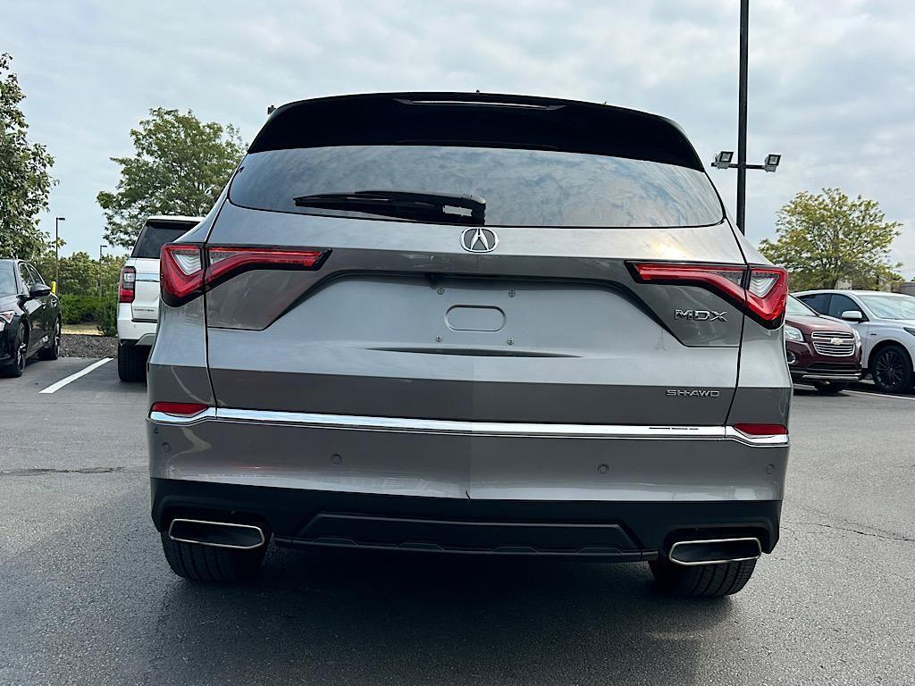 used 2023 Acura MDX car, priced at $42,279