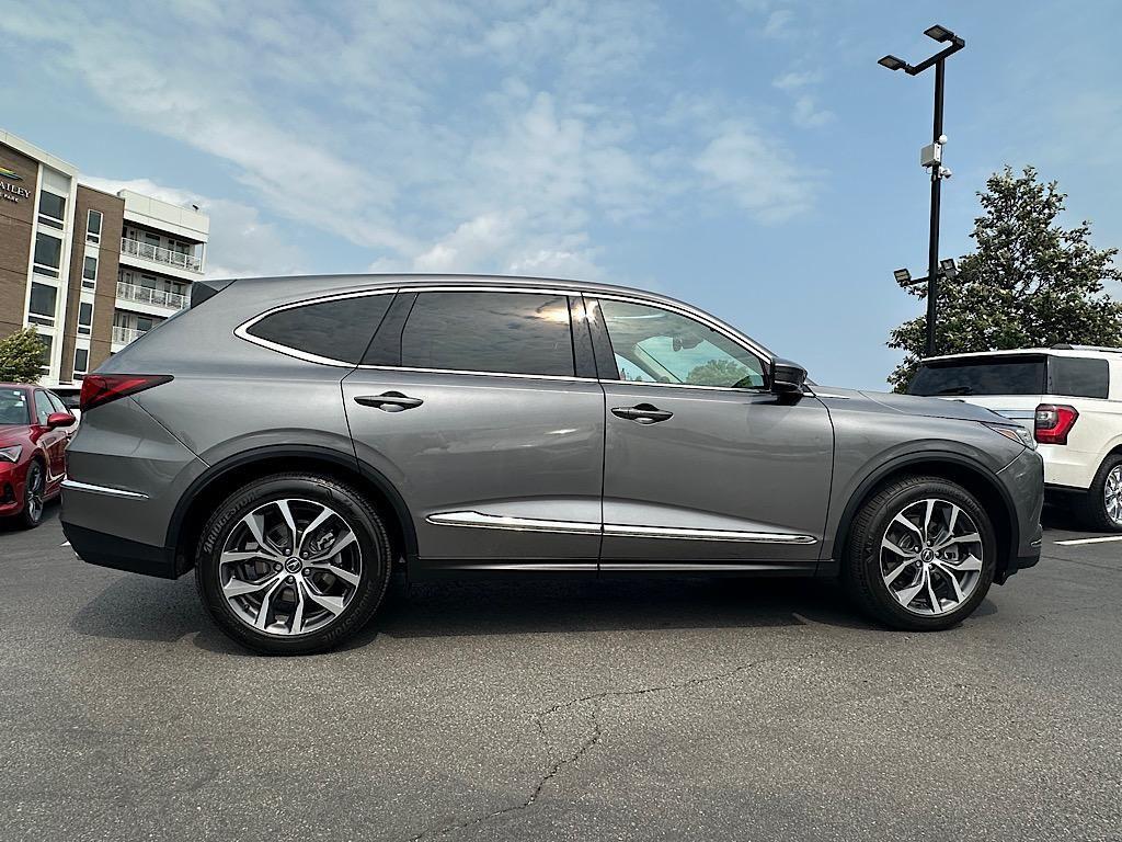 used 2023 Acura MDX car, priced at $42,279