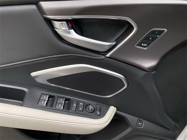 new 2025 Acura RDX car, priced at $46,650