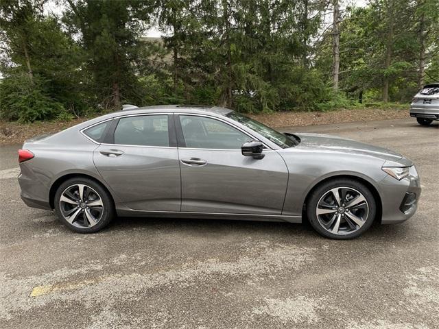 new 2025 Acura TLX car, priced at $47,195