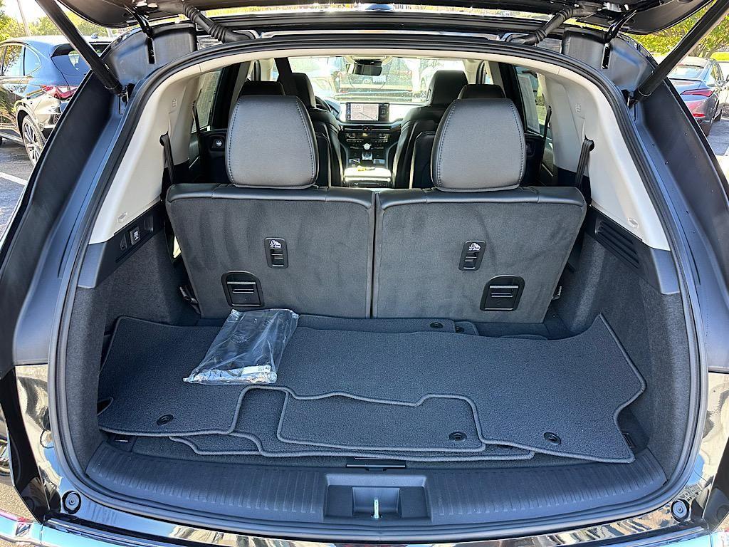 used 2025 Acura MDX car, priced at $48,573